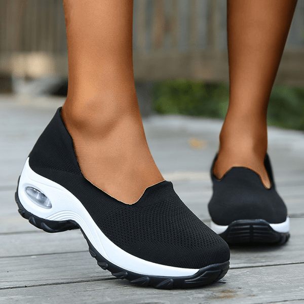 Bebebee - Comfort High Instep Sneakers